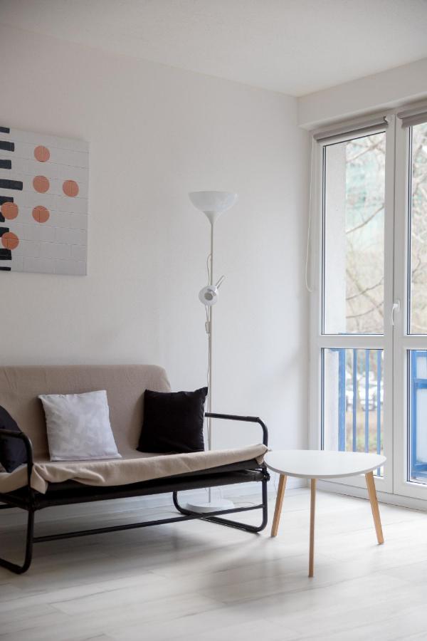 Rondo Onz Sunny Apartment Warschau Buitenkant foto