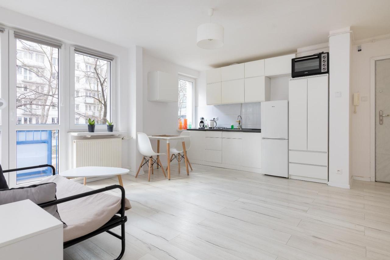Rondo Onz Sunny Apartment Warschau Buitenkant foto